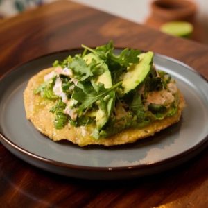 Sopes o Gorditas de MAIZ Ranchero Huevo o Tinga